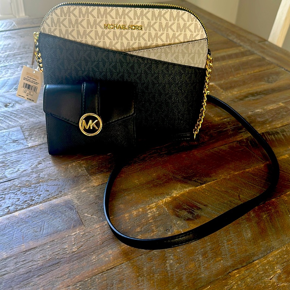 Brand new with tags, Michael Kors handbag!